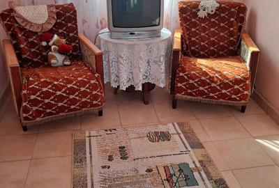Casă cu 4 camere în Ciupercenii Noi - 4