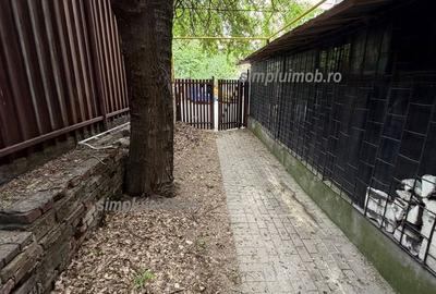 Apartament cu 3 camere decomandat în P-ța Unirii - 13