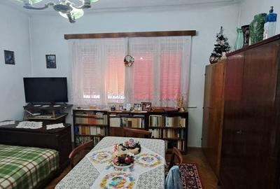Casă cu 4 camere cu Teren 270 Mp în Central - 6