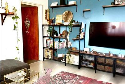 Apartament cu 3 camere decomandat în Iancului - 2