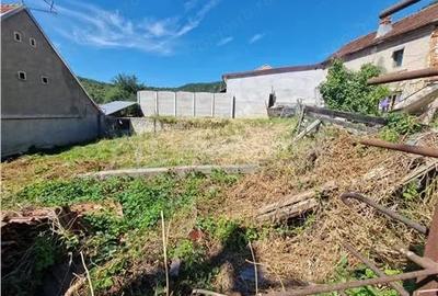 Teren de 267 mp, în Stăvila - 1