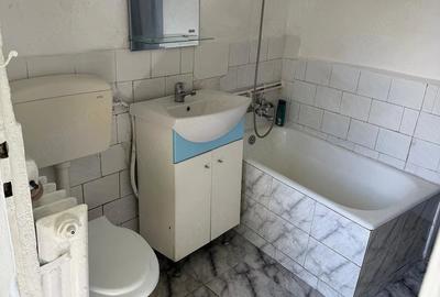 Casă cu 7 camere cu Teren 363 Mp în Central - 2