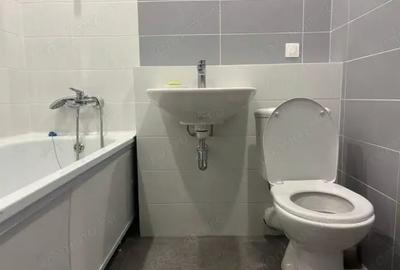Apartament cu 2 camere decomandat în 13 Septembrie