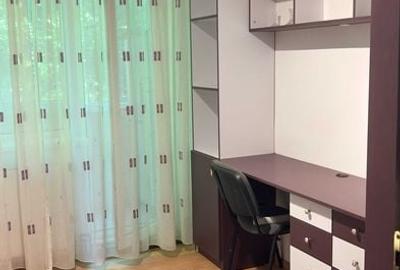 Apartament cu 4 camere în Central