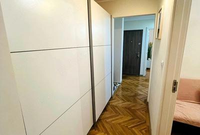 Apartament cu 3 camere decomandat în Decebal