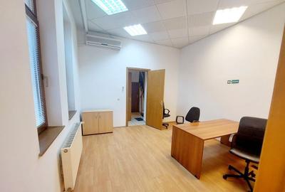 Casă individuală cu 16 camere cu Teren 200 Mp în Foișorul de Foc - 8