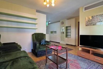 Apartament cu 4 camere în Central - 1