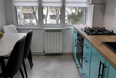 Apartament cu 3 camere semidecomandat în Micro 16 - 1