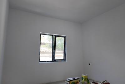 Casă individuală cu 3 camere cu Teren 220 Mp în Central - 2