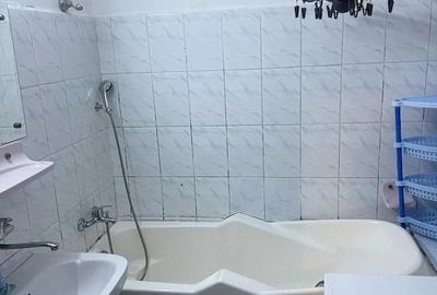 Apartament cu 2 camere decomandat în Rahova