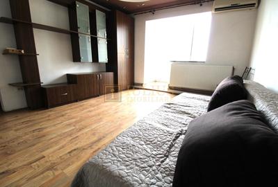 Apartament cu 2 camere semidecomandat, mobilat în Olimpia-Stadion