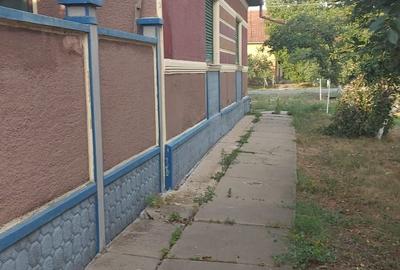 Casă cu 4 camere în Șofronea