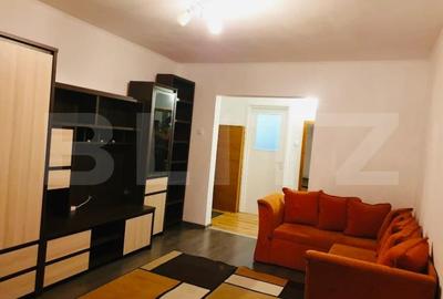 Apartament cu 3 camere decomandat în Tudor