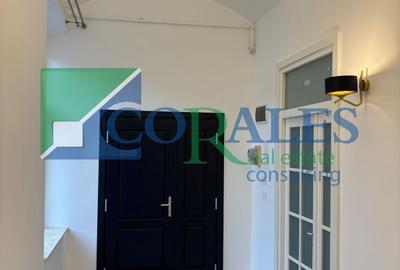 Apartament cu 3 camere semidecomandat în Ultracentral