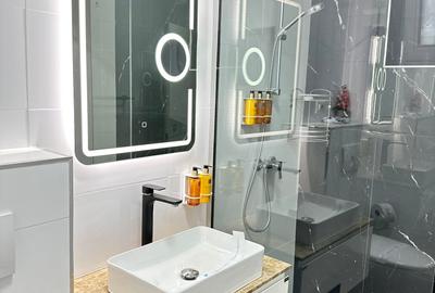 Apartament cu 2 camere nedecomandat în Mamaia - 3