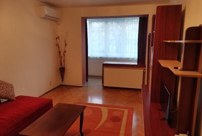 Apartament cu 2 camere, mobilat în Iancului