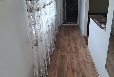 Casă cu 3 camere decomandat în Central - 5