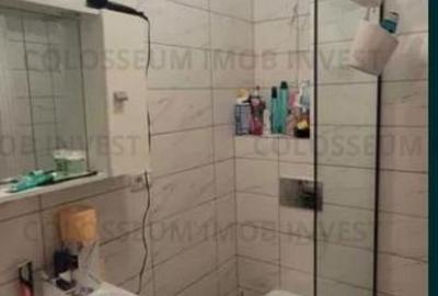 Apartament cu 3 camere decomandat în Tractorul - 7