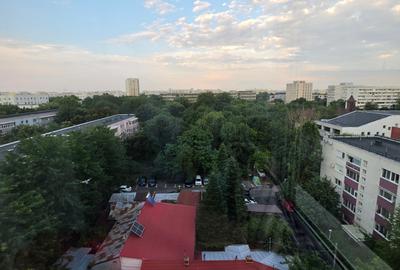 Garsonieră decomandată în Basarabia