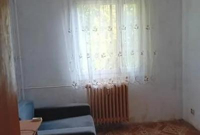 Apartament cu 3 camere semidecomandat, mobilat în Berceni - 2