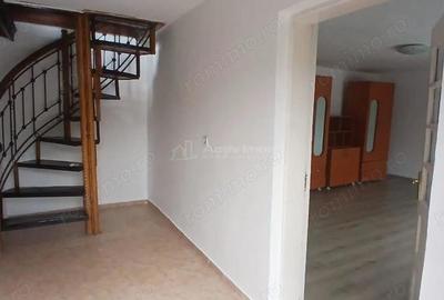 Casă cu 8 camere cu Teren 653 Mp în Central - 5