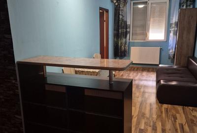 Apartament cu 2 camere semidecomandat în UTA - 2