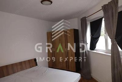 Casă cu 7 camere cu Teren 600 Mp în Jucu - 4