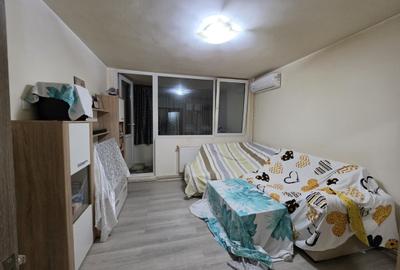 Apartament cu 4 camere decomandat, mobilat în Titan - 1