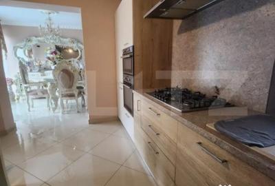 Casă cu 5 camere cu Teren 500 Mp în Criș - 16