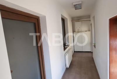 Spatiu birouri de vanzare 77 mp utili cu vad zona Central din Sibiu - 3