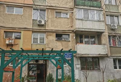 Apartament cu 2 camere nedecomandat în Kiseleff