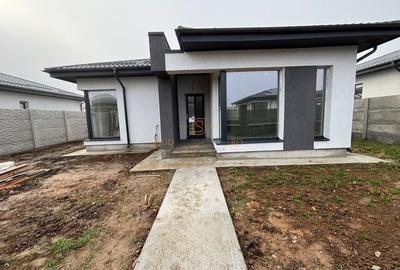 Casa individuala parter, 3 camere, disponibila imediat, teren 370 mp - 4