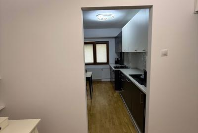Apartament cu 2 camere decomandat în Tei - 2