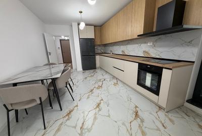 4 CAMERE, PROPRIETAR, NOU, LUX, B-DUL MAMAIA - 6