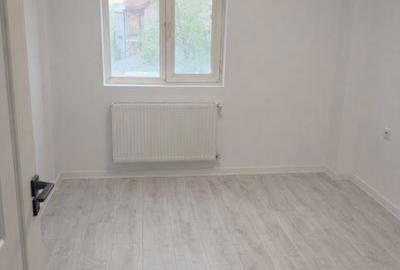 Apartament cu 3 camere în Central - 3