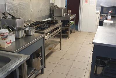 Afacere la cheie in Tabara Navodari - 16