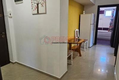 Apartament cu 3 camere în Olteniței - 1