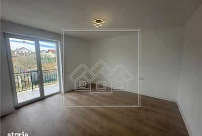 Casă cu 4 camere cu Teren 145 Mp în Tineretului - 7