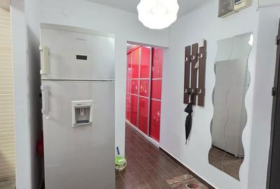 Apartament cu 3 camere decomandat, mobilat în Sălăjan - 9
