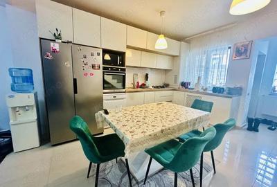 Casa superba cu 3 camere ?i curte langa ?coala Petru Rare? - 12