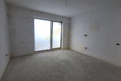 Casă cu 4 camere cu Canalizare în Central - 16