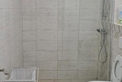 Garsonieră decomandată în Mamaia