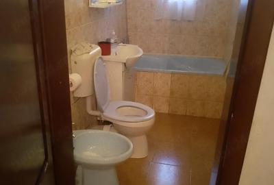 Casă cu 6 camere cu Teren 500 Mp în Moșnița Veche - 5
