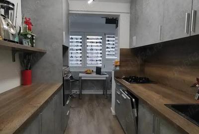 Vand apartament 3 camere - 6