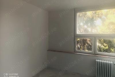 Garsonieră nedecomandată în Tractorul - 3