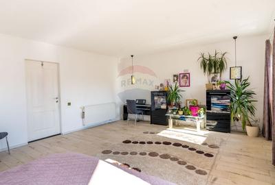 Casa de vanzare, 5 camere, zona Baciu, 136 mp util - 13