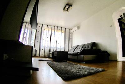 Apartament cu 4 camere semidecomandat, mobilat în Sebastian