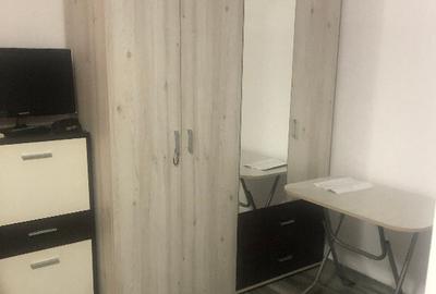 Titan-Trapezului garsoniera - 1