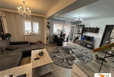 Apartament cu 5 camere în Cetate - 2