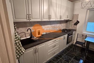 Apartament 3 camere decomandat | Centrală proprie | Bloc 1989 | 2 băi - 5